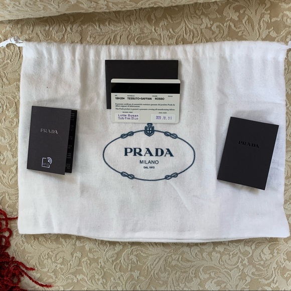 Prada Re Edition - Picture 13 of 13